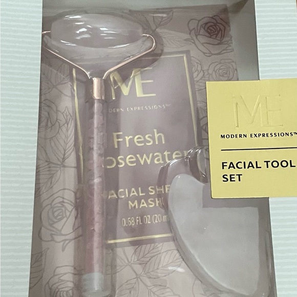 New with tags FACIAL TOOL SET 3PC JADE ROLLER, GUA SHA, & ROSEWATER FACIAL MASK - Picture 7 of 7